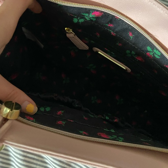 Betsey Johnson Pink Tote Purse - Picture 6 of 6